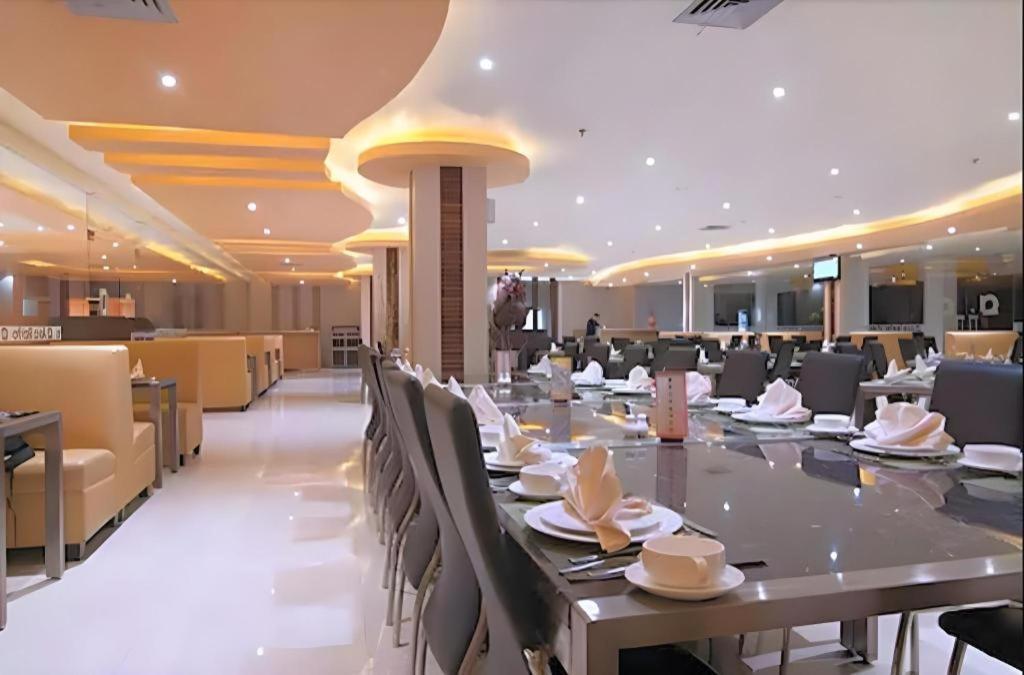 Aria Barito Hotel Banjarmasin (South Kalimantan) Exterior foto